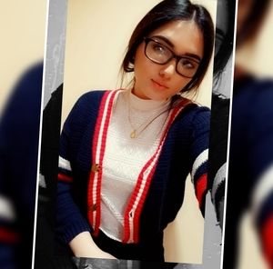 Meet your Posher, Daniela